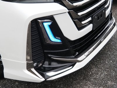 صورة 14 لـ 2023 Toyota VELLFIRE