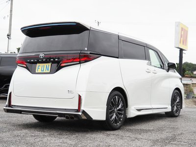 صورة 5 لـ 2023 Toyota VELLFIRE