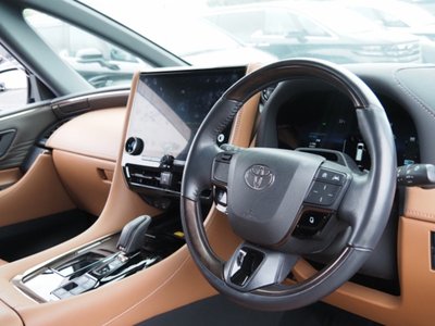 صورة 71 لـ 2023 Toyota VELLFIRE