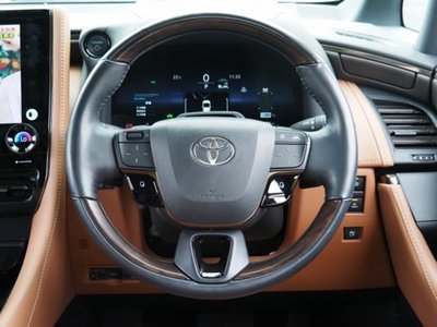 صورة 46 لـ 2023 Toyota VELLFIRE