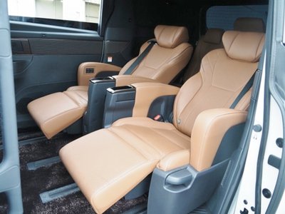 صورة 39 لـ 2023 Toyota VELLFIRE