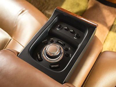 2016 ROLLS-ROYCE PHANTOM 缩略图 39