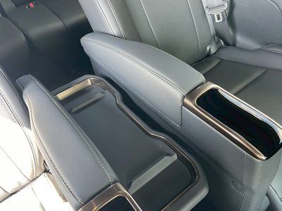صورة مصغرة 32 لـ 2026 Toyota ALPHARD