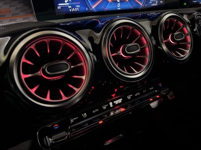 2023 Mercedes-BENZ CLA AMG thumbnail 36