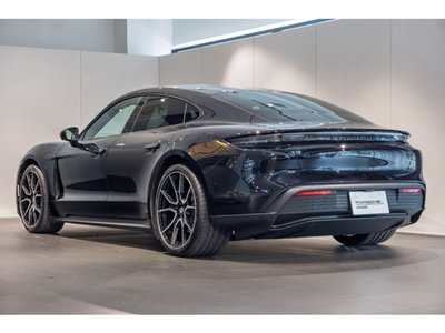 2026 Porsche TAYCAN photo 2