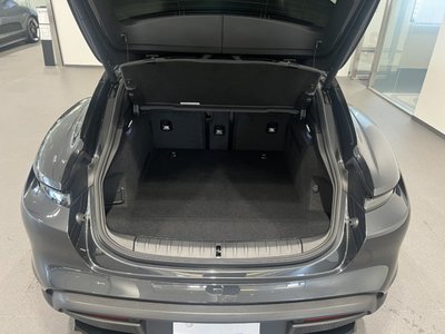 2023 Porsche TAYCAN — миниатюра 19
