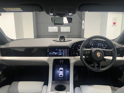 2023 Porsche TAYCAN — миниатюра 8