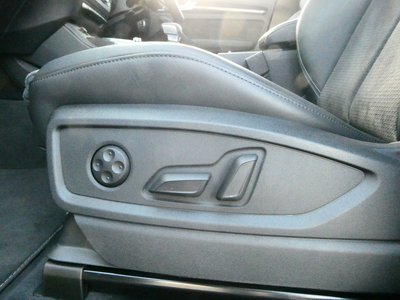 2025 AUDI SQ5 — миниатюра 13