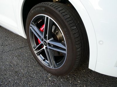 2025 AUDI SQ5 — миниатюра 9