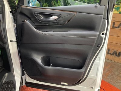 2024 Toyota ALPHARD 照片 45