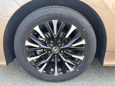 صورة 57 لـ 2025 Toyota ALPHARD