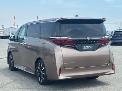 صورة 52 لـ 2025 Toyota ALPHARD
