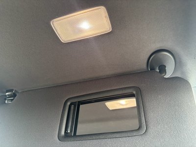 صورة 42 لـ 2025 Toyota ALPHARD