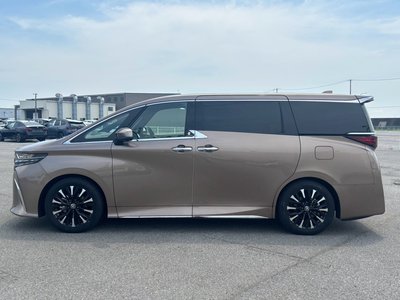صورة 5 لـ 2025 Toyota ALPHARD