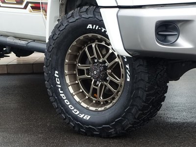 2015 Toyota LAND CRUISER 70 — миниатюра 54