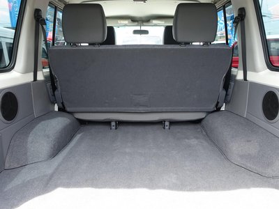 2015 Toyota LAND CRUISER 70 — миниатюра 43