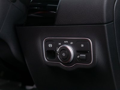 2026 Mercedes-BENZ GLA thumbnail 62