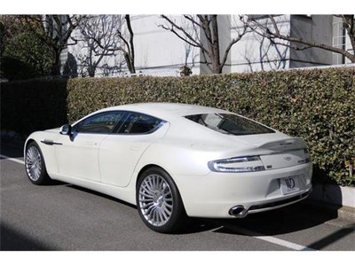 صورة مصغرة 9 لـ 2014 Aston Martin RAPIDE