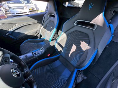 2022 Maserati MC20 photo 17