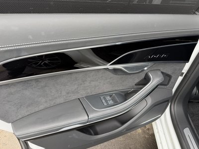 2022 AUDI A8 缩略图 22