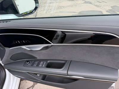 2022 AUDI A8 缩略图 15