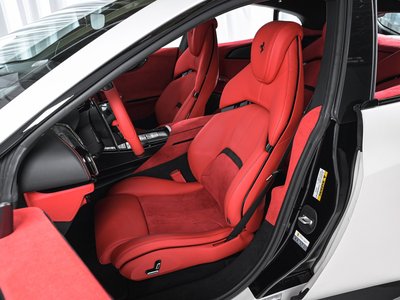 صورة 4 لـ 2024 Ferrari PUROSANGUE