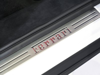 2024 Ferrari PUROSANGUE 照片 44