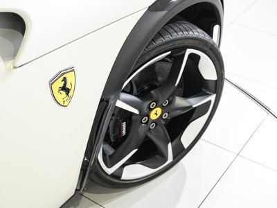 2024 Ferrari PUROSANGUE 照片 30