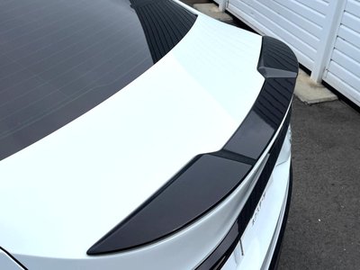 2022 Lexus IS thumbnail 32