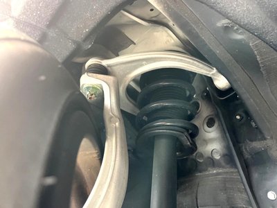 2022 Lexus IS thumbnail 25