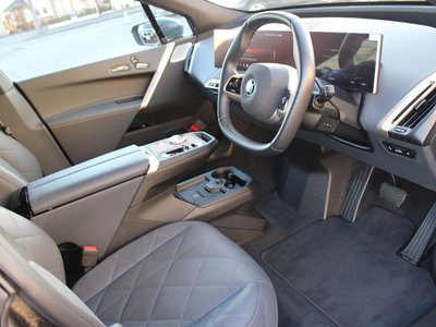 2024 BMW IX — миниатюра 27