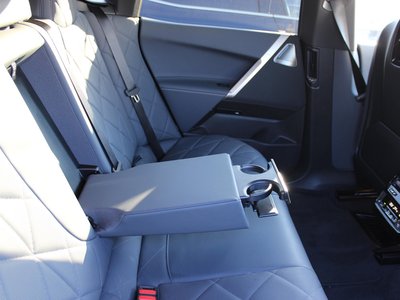 2024 BMW IX — миниатюра 58