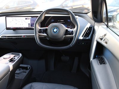 2024 BMW IX — миниатюра 30