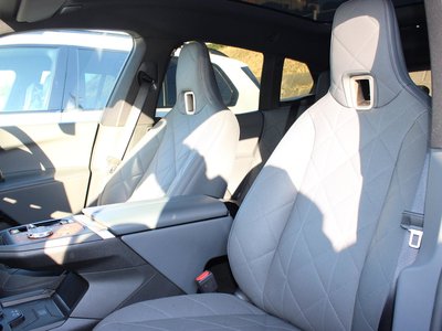 2024 BMW IX — миниатюра 52