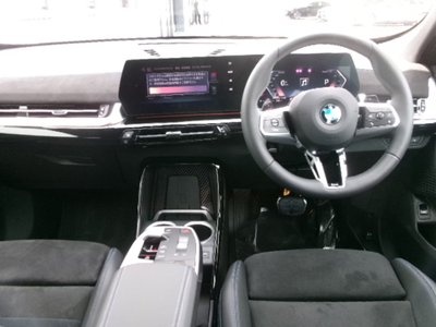 صورة 14 لـ 2026 BMW X1