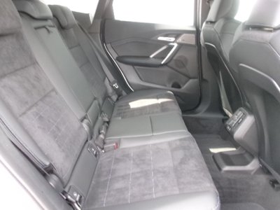 صورة مصغرة 18 لـ 2026 BMW X1