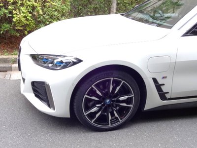 صورة 4 لـ 2025 BMW I4