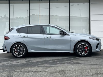 2025 BMW 1 SERIES photo 5