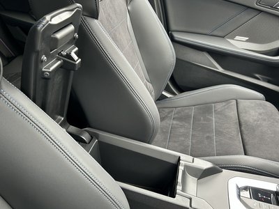 2025 BMW 1 SERIES thumbnail 64