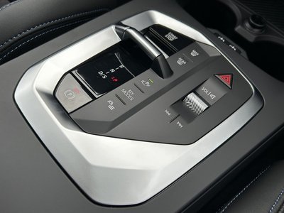 2025 BMW 1 SERIES thumbnail 51