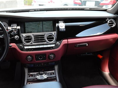 2011 ROLLS-ROYCE GHOST photo 37