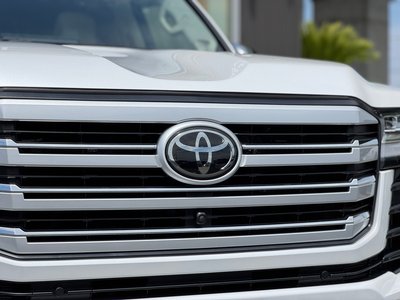2023 Toyota LAND CRUISER 300 thumbnail 20