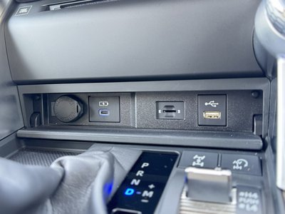 2023 Toyota LAND CRUISER 300 thumbnail 66