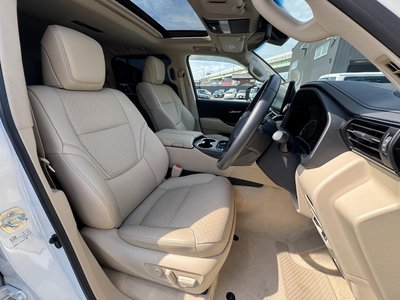 2023 Toyota LAND CRUISER 300 thumbnail 51