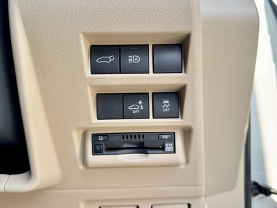 2023 Toyota LAND CRUISER 300 thumbnail 74