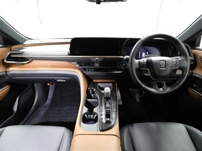 صورة مصغرة 18 لـ 2024 Toyota CROWN CROSSOVER