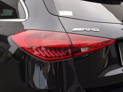 2025 Mercedes-BENZ C-CLASS AMG 照片 38