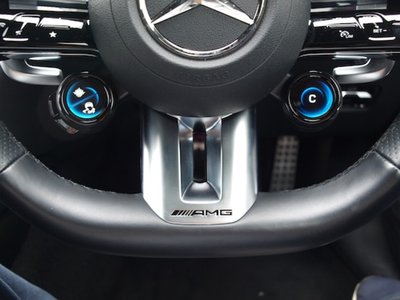 2025 Mercedes-BENZ C-CLASS AMG 照片 24
