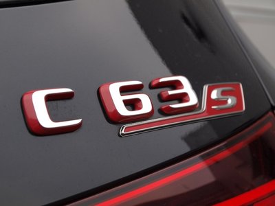 2025 Mercedes-BENZ C-CLASS AMG 照片 40