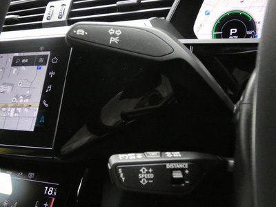 2025 AUDI Q8 E-TRON — миниатюра 37